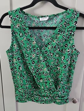 Cache Green Floral V-Neck Sleeveless Blouse With Gathered Waist Sz Small